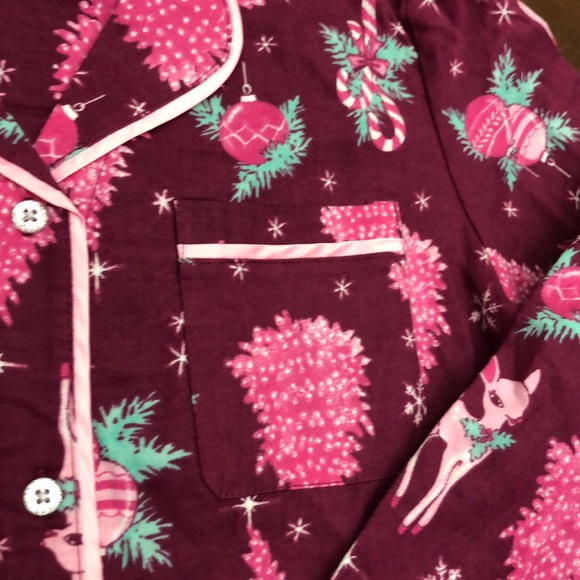 Holiday reindeer ladies pajama top small - Picture 2 of 2